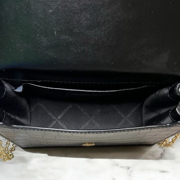 Michael Kors Hayden Pocket Messenger Convertible Bag - Picture 7 of 14